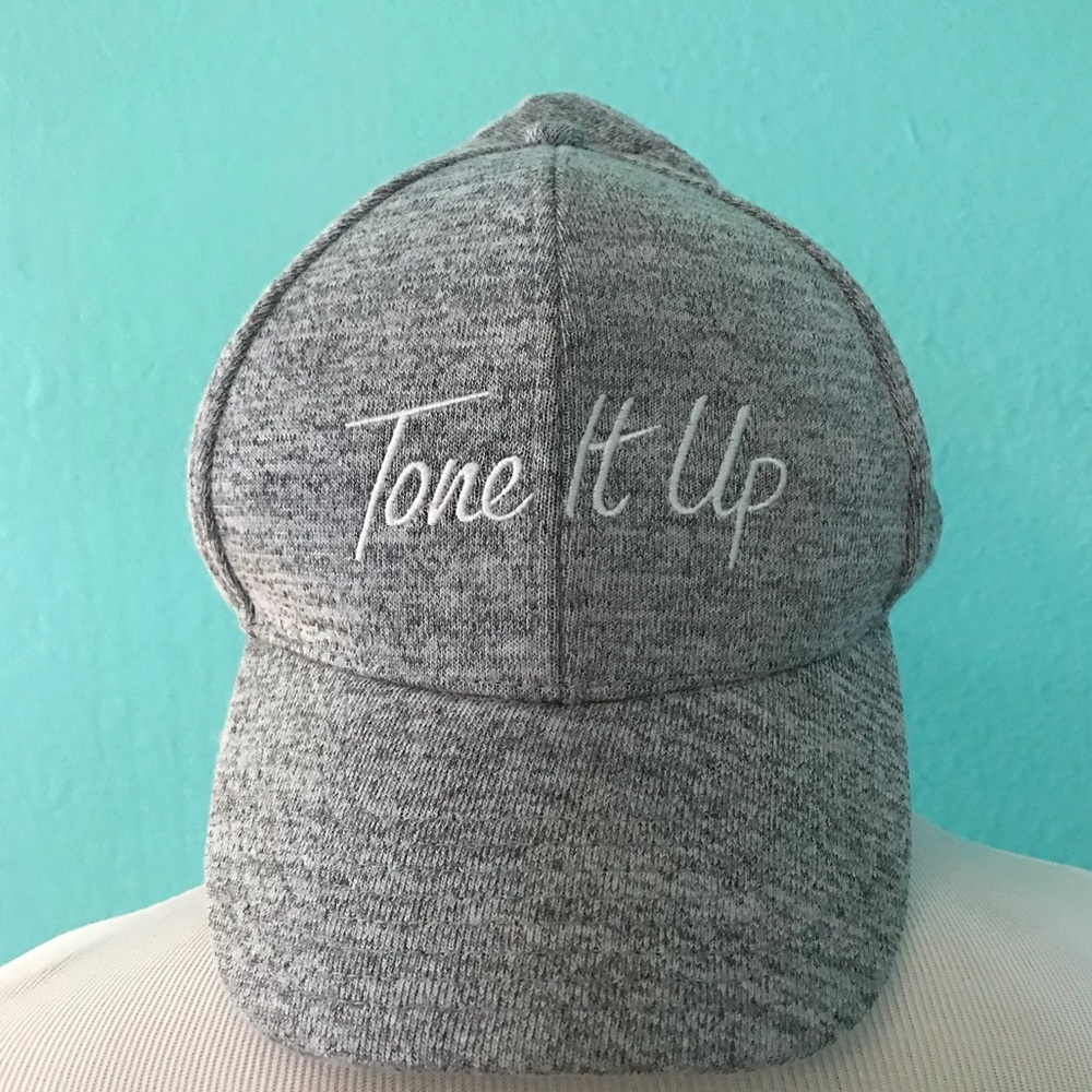 TIU Grey Heather Snapback Cap